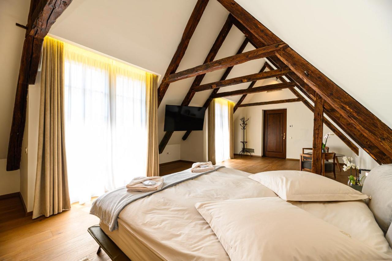 Casa Albert Boutique&Restaurant Braşov Extérieur photo