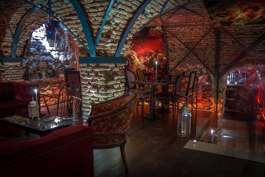 Casa Albert Boutique&Restaurant Braşov Extérieur photo